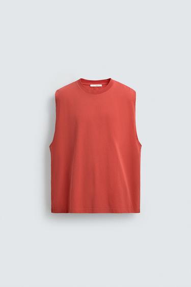 ТЕНИСКА БЕЗ РЪКАВИ С ИЗБЕЛЯЛ ЕФЕКТ - Червен от Zara