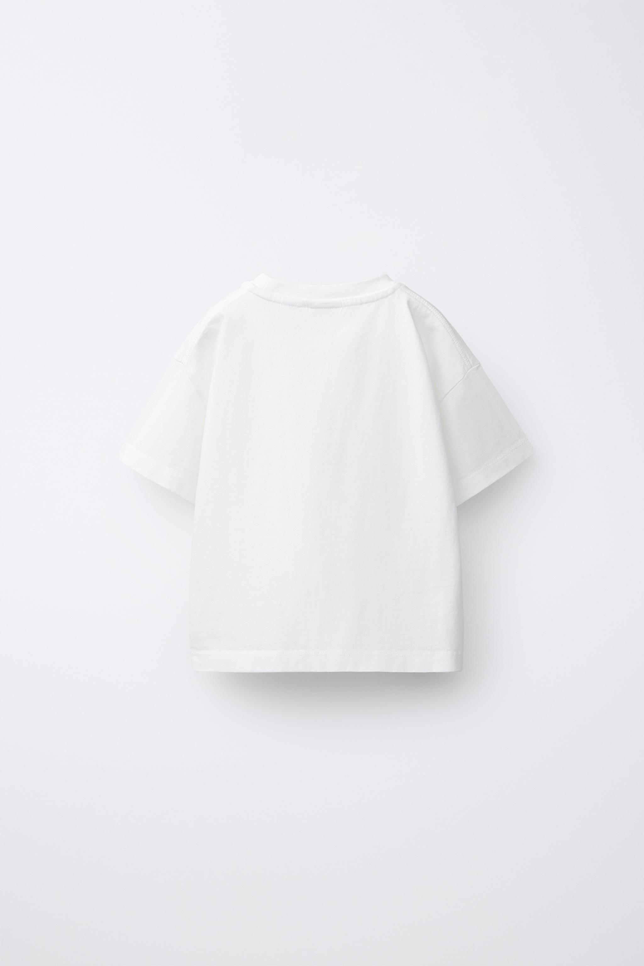 EMBROIDERED T-SHIRT