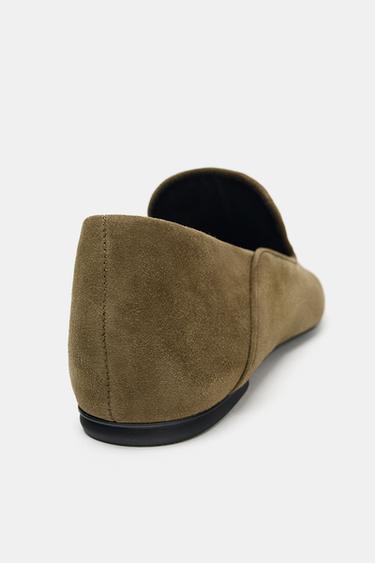 MOCASSINS À CLaque REMONTANTE EN DAIM - Vert kaki foncé de Zara - Image 6