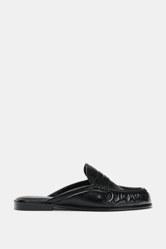 MOCASSINS OUVERTS À L'ARRIÈRE FRONCÉS - Noir de Zara - Image 1