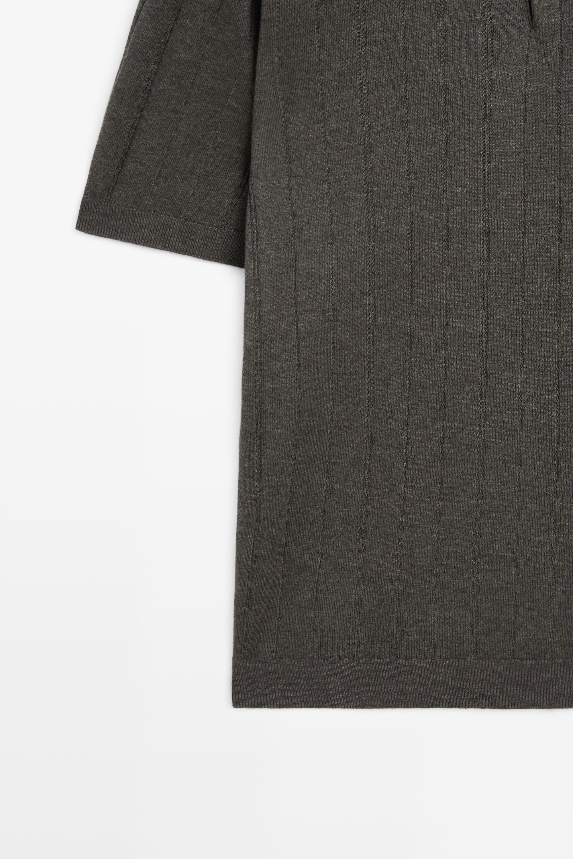Knit cotton blend polo shirt with short sleeves