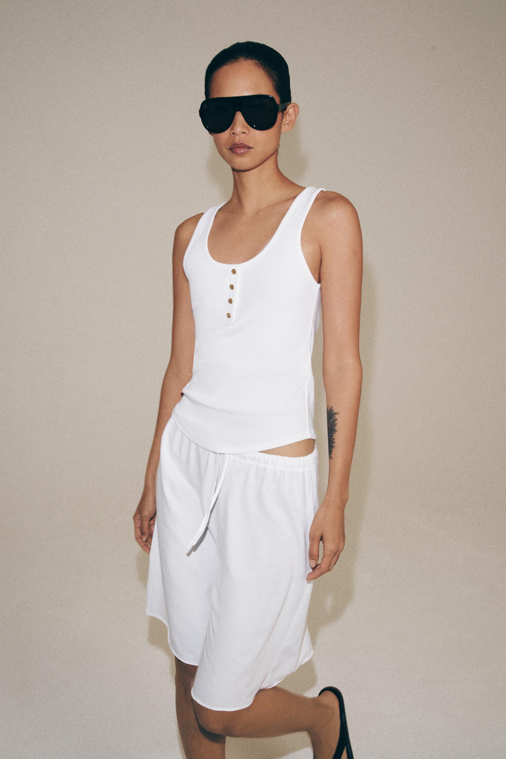 COTTON BUTTON-UP TOP