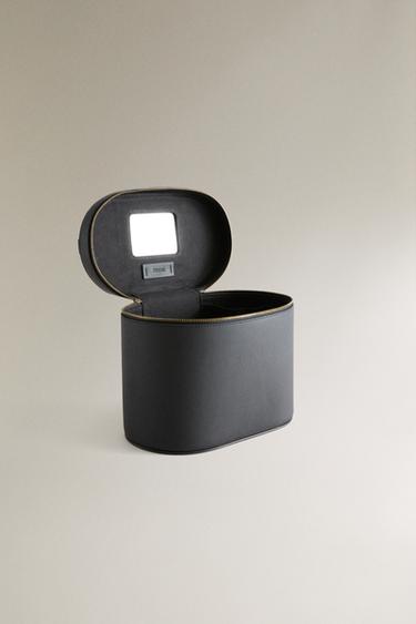 TROUSSE DE TOILETTE CUIR OVALE - Noir de Zara - Image 3