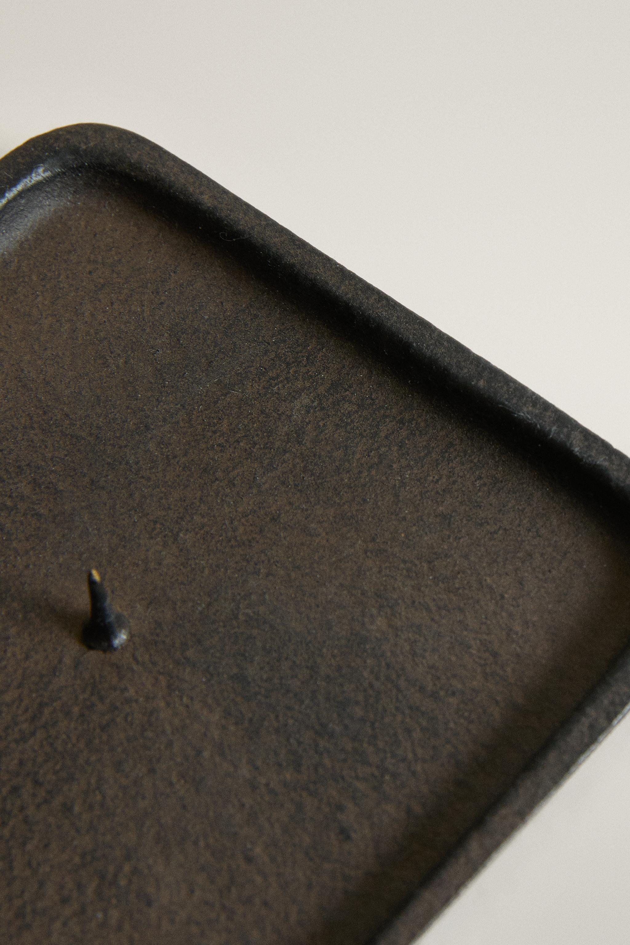 RECTANGULAR METAL CANDLEHOLDER