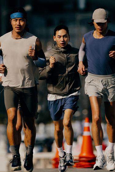 LOOK - Verde/branco da Zara