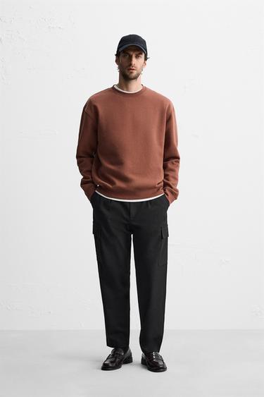 Zara PLISIRANE CARGO PANTALONE – Crna