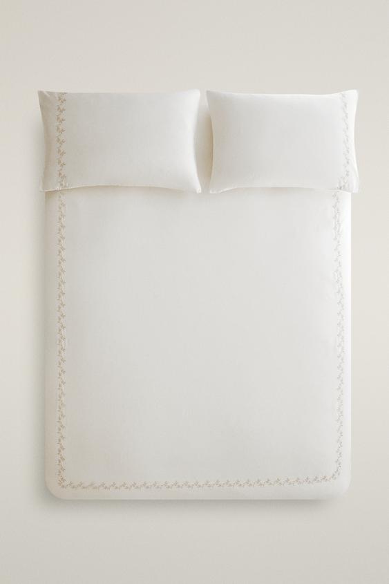 SATEEN DUVET COVER WITH EMBROIDERED LEAVES - كافا الخاص بـ Zara - صورة 0