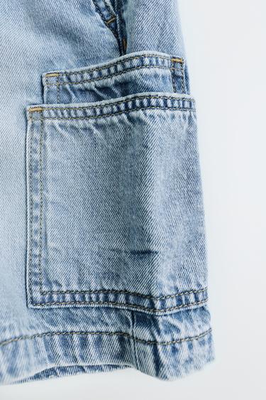 برمودا DENIM منسدلة - أزرق الخاص بـ Zara