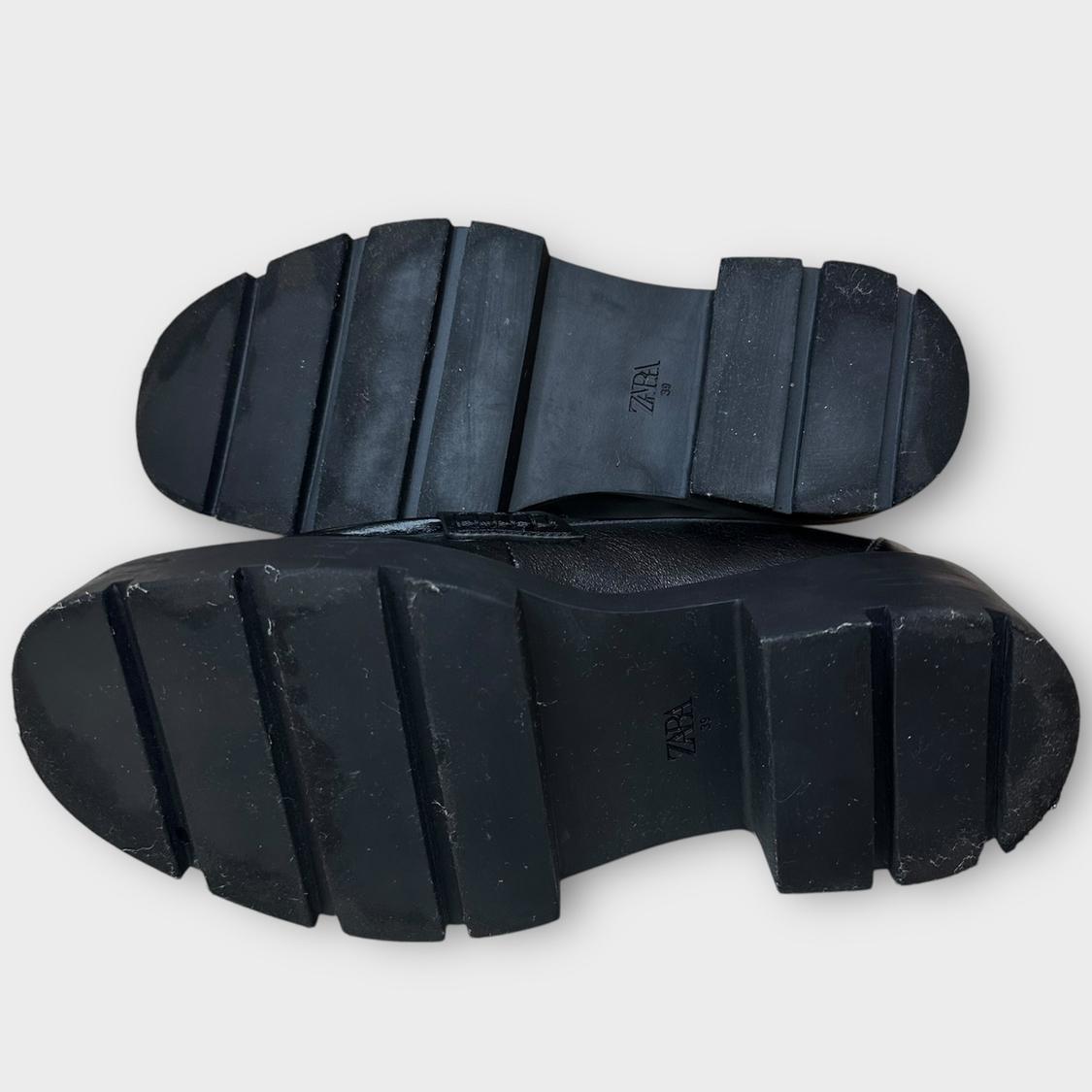 LUG SOLE LEATHER LOAFERS - Image 2