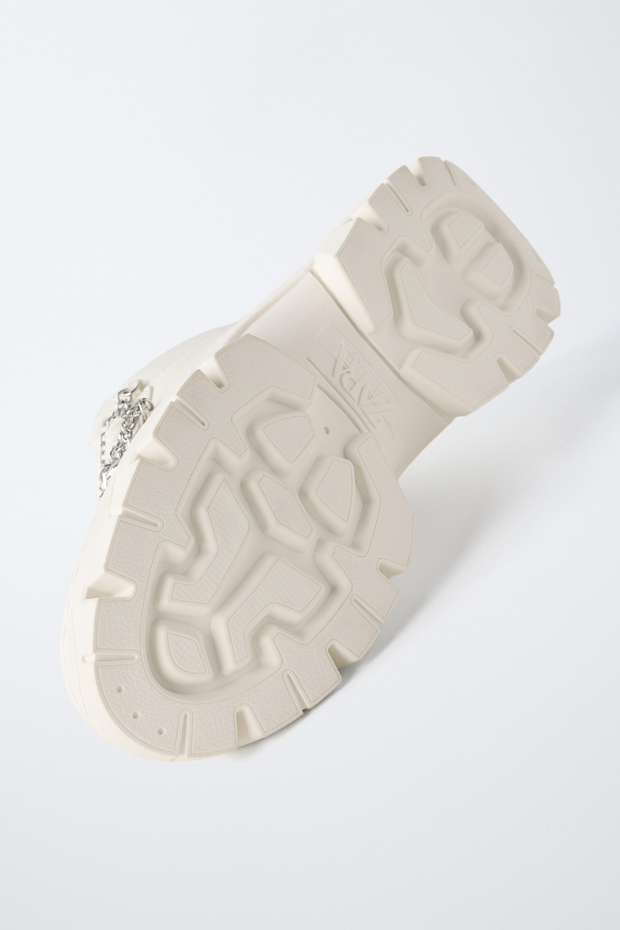 CHUNKY CHARM HIGH TOP SNEAKERS