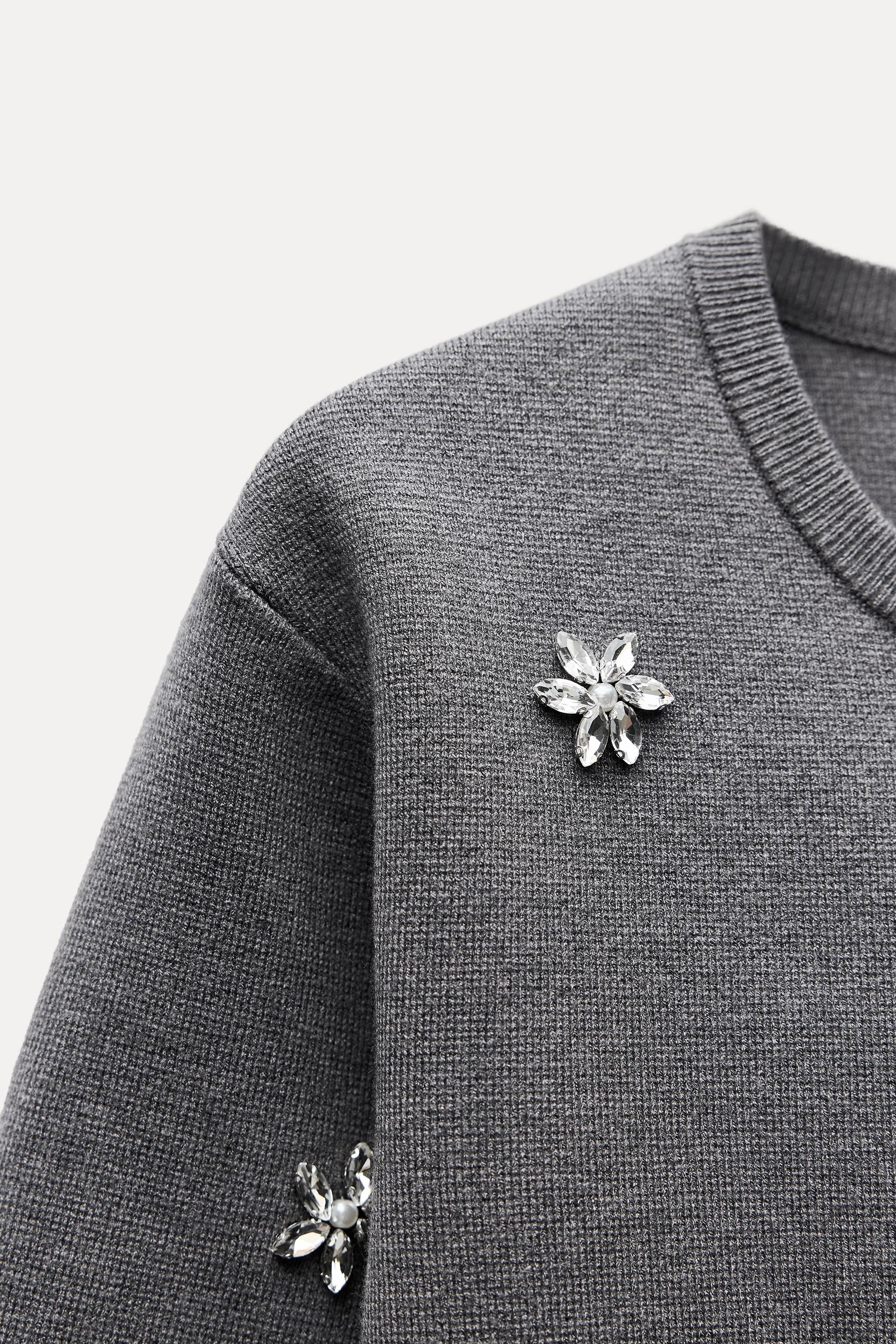 ※9/29まで値下げ※Rhinestone Knit Ensemble KNIT TOP WITH RHINESTONES - Dark grey | ZARA New Zealand