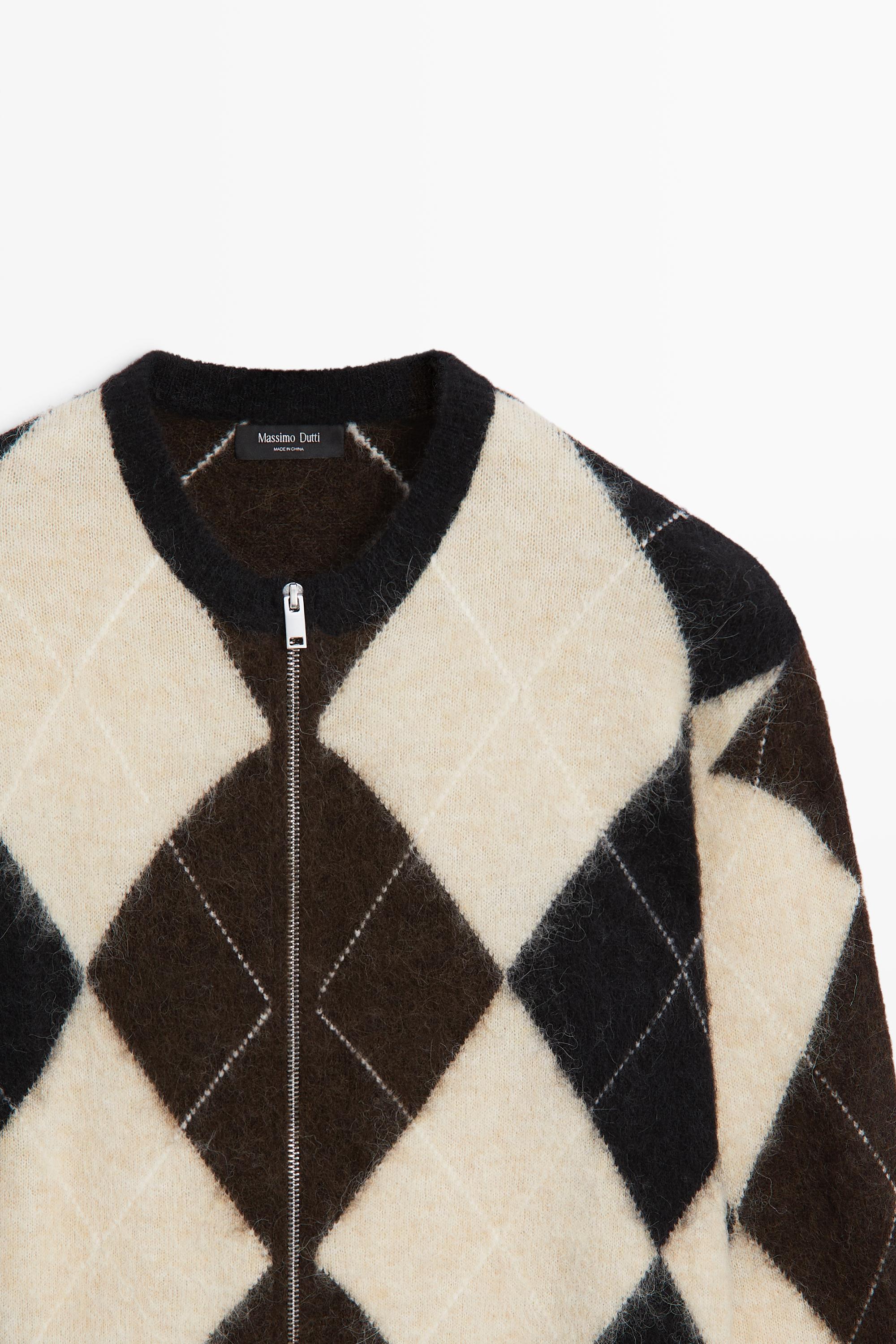 Wool-blend zip-up cardigan with diamond pattern