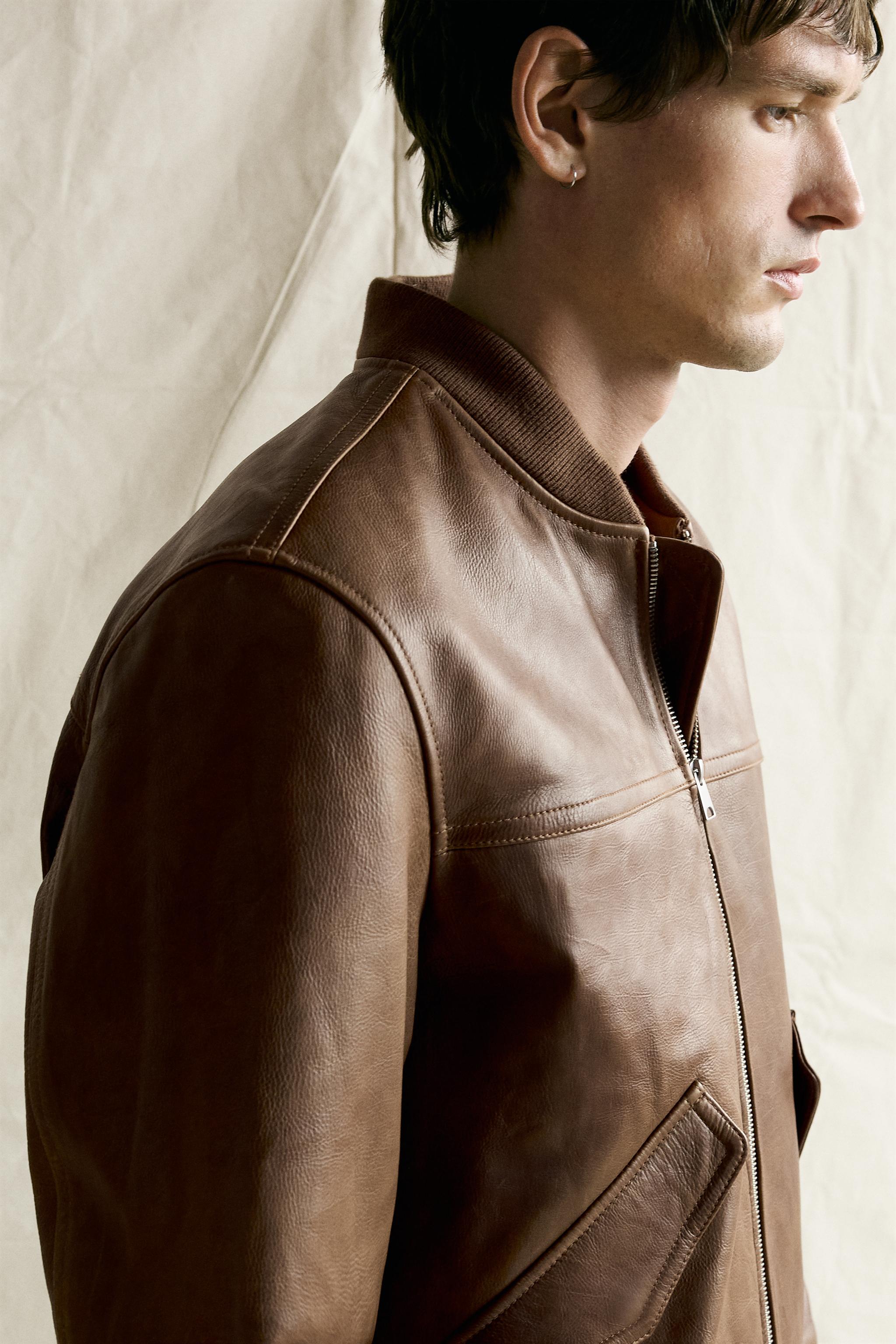 Мужские куртки Zara VINTAGE-EFFECT LEATHER BOMBER JACKET — фото 7