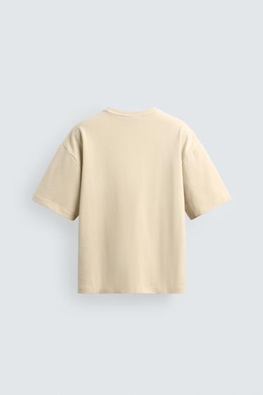 T-SHIRT WITH CONTRAST TEXTURED PATCH - Oyster-white by Zara - Image 6