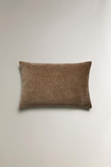 CHENILLE CUSHION COVER - Light beige by Zara - Image 2
