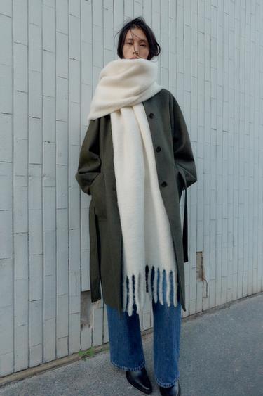 BUFANDA LISA FLECOS - Crudo de Zara