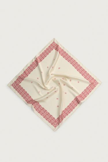 BANDANA SATINÉE À IMPRIMÉ GÉOMÉTRIQUE - Écru de Zara