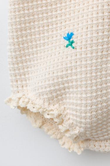 TEXTURED ROMPER WITH EMBROIDERED FLOWERS AND LACE TRIM - Ecru by Zara - Image 3