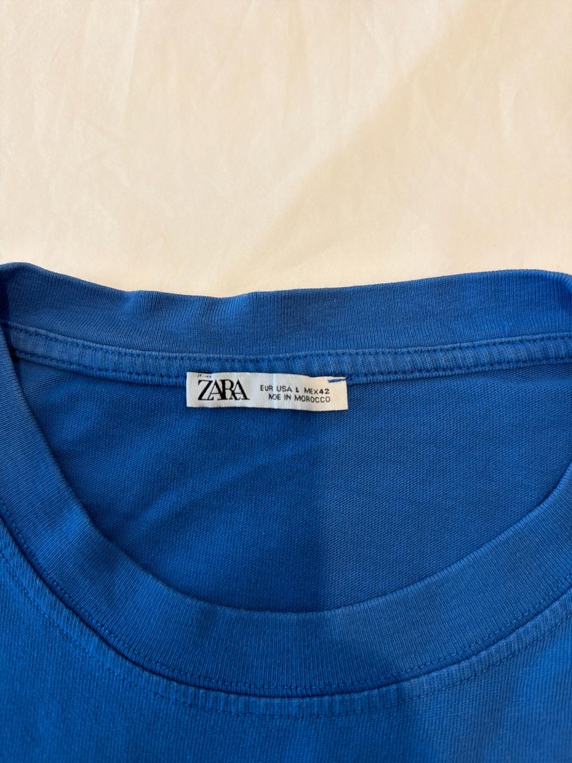 PRINTED T-SHIRT WITH SLOGANS - Image 4