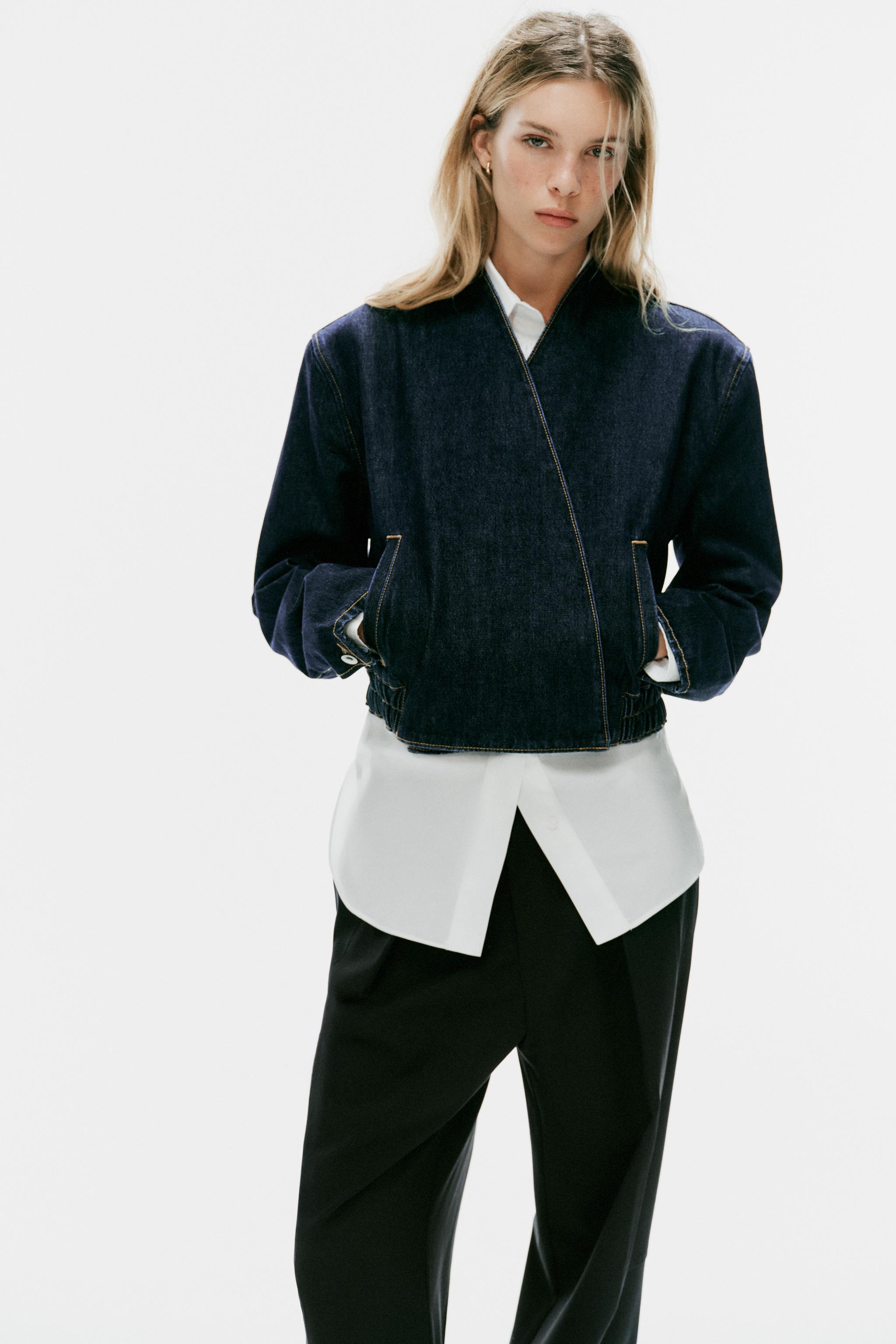 Женские куртки Zara TRF DENIM CROSSOVER BOMBER JACKET — фото 2