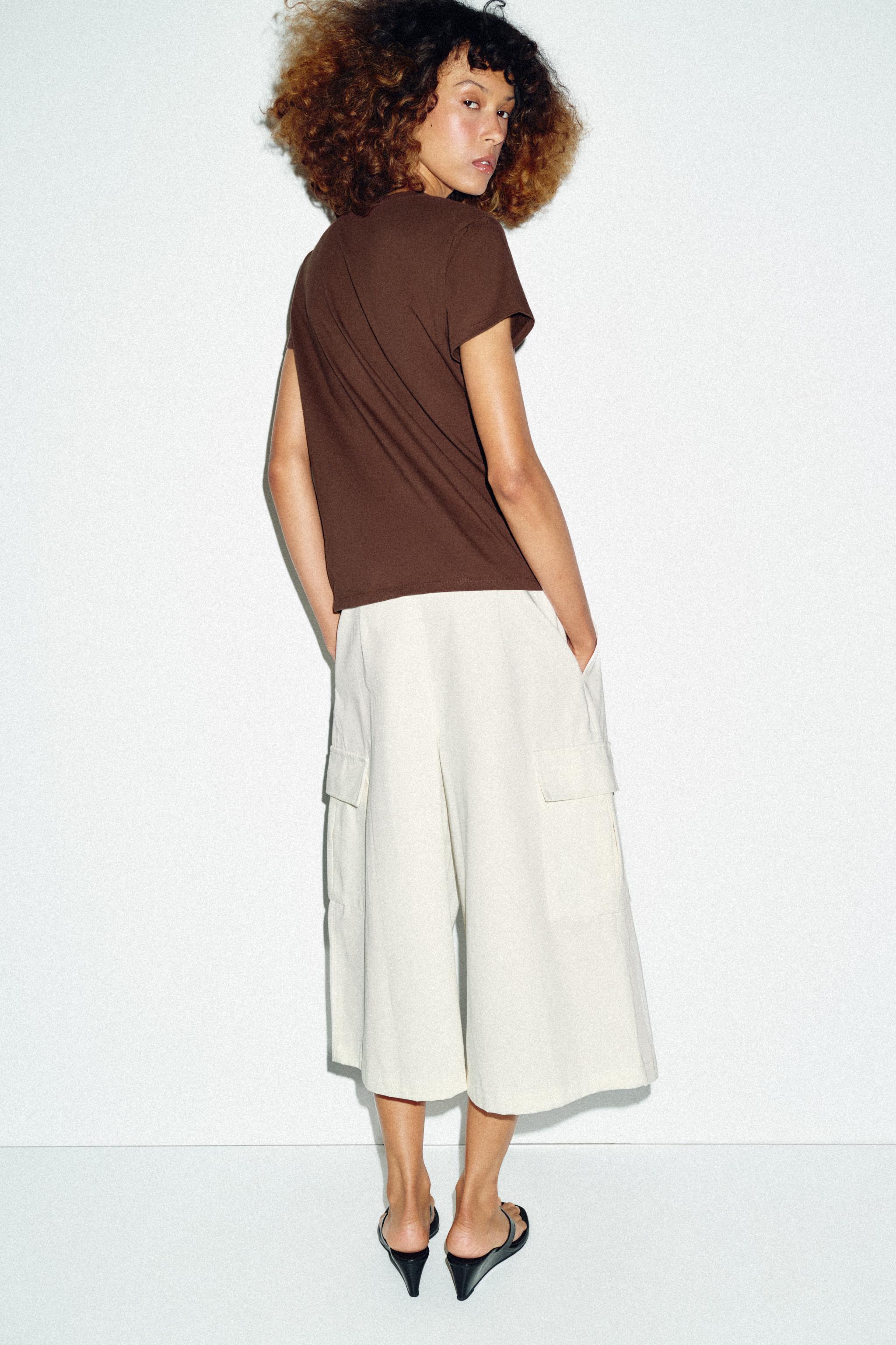 SHORT SLEEVE TEXT T-SHIRT