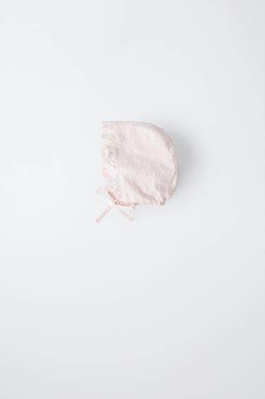RUFFLED DOTTED MESH BONNET - Pale pink by Zara