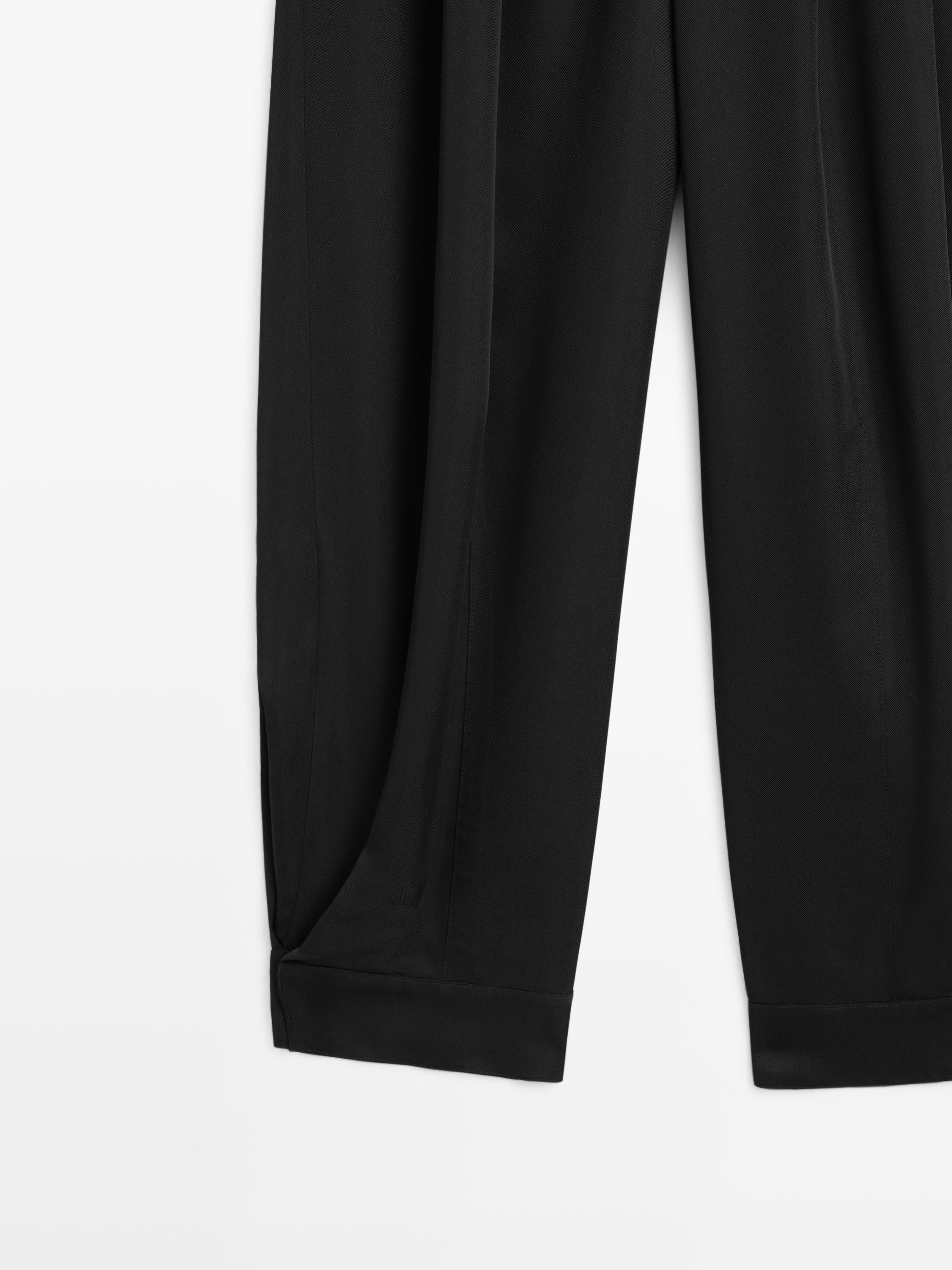 Sarouel trousers flowing fabric