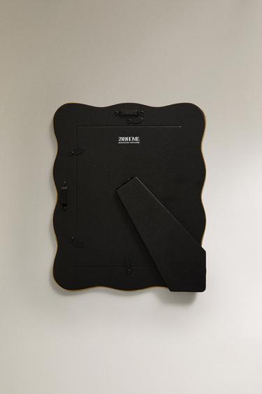 WAVY METAL PHOTO FRAME - Gold by Zara - Image 3