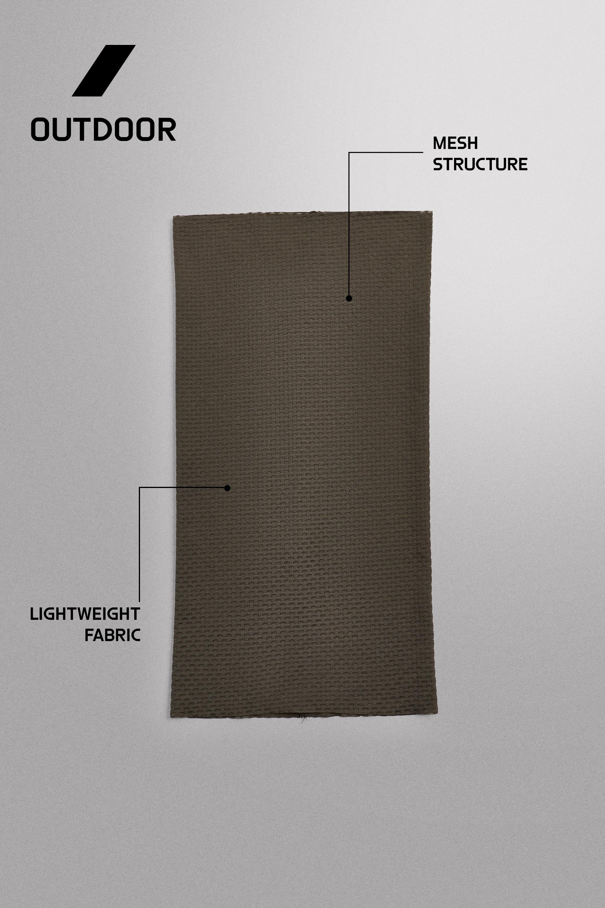 CACHE-COL STRUCTURÉ