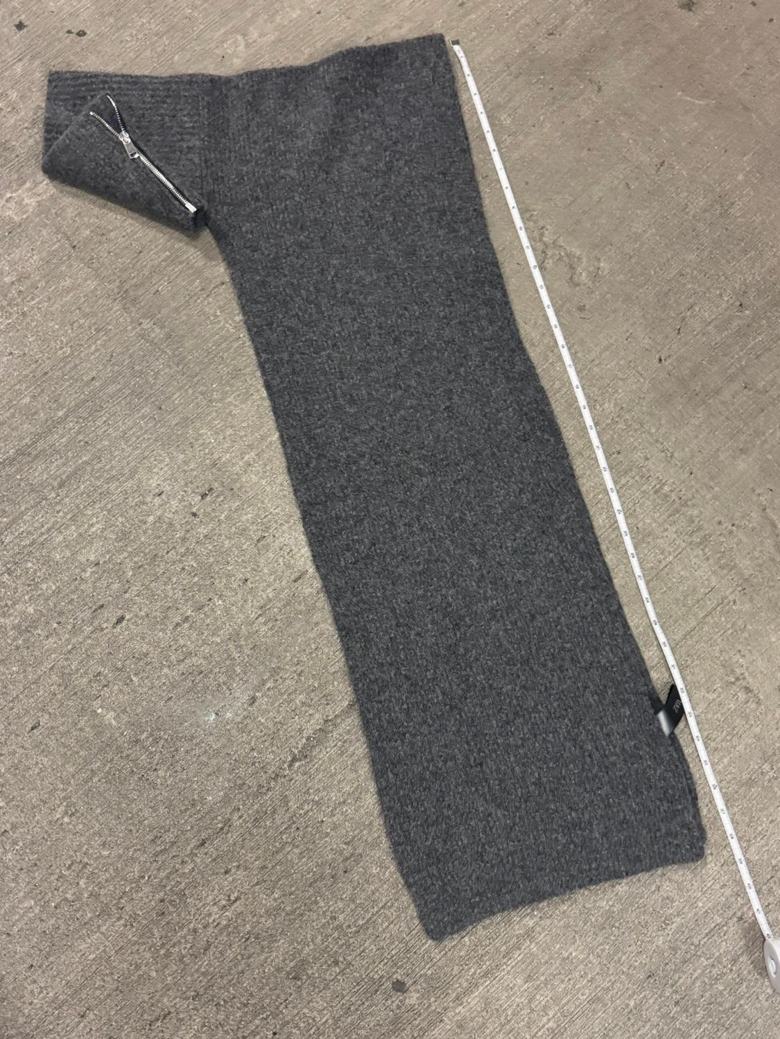 ZIPPER COLLAR SCARF - Image 3