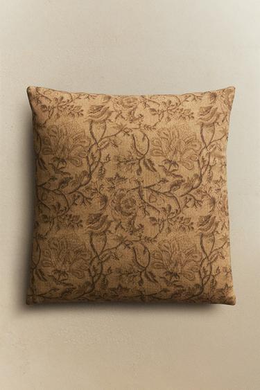 Zara FADED PRINT THROW PILLOW COVER - Sand