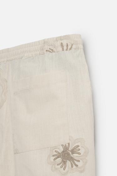 BERMUDA BRODÉ À FLEURS - Beige clair de Zara - Image 9
