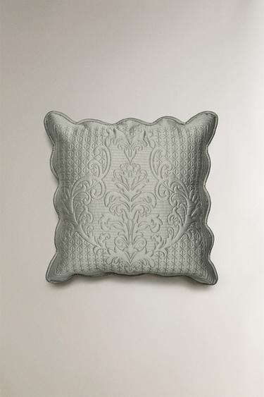 QUILTED CUSHION COVER FOR QUILTS WITH RAISED DESIGN - Light green by Zara