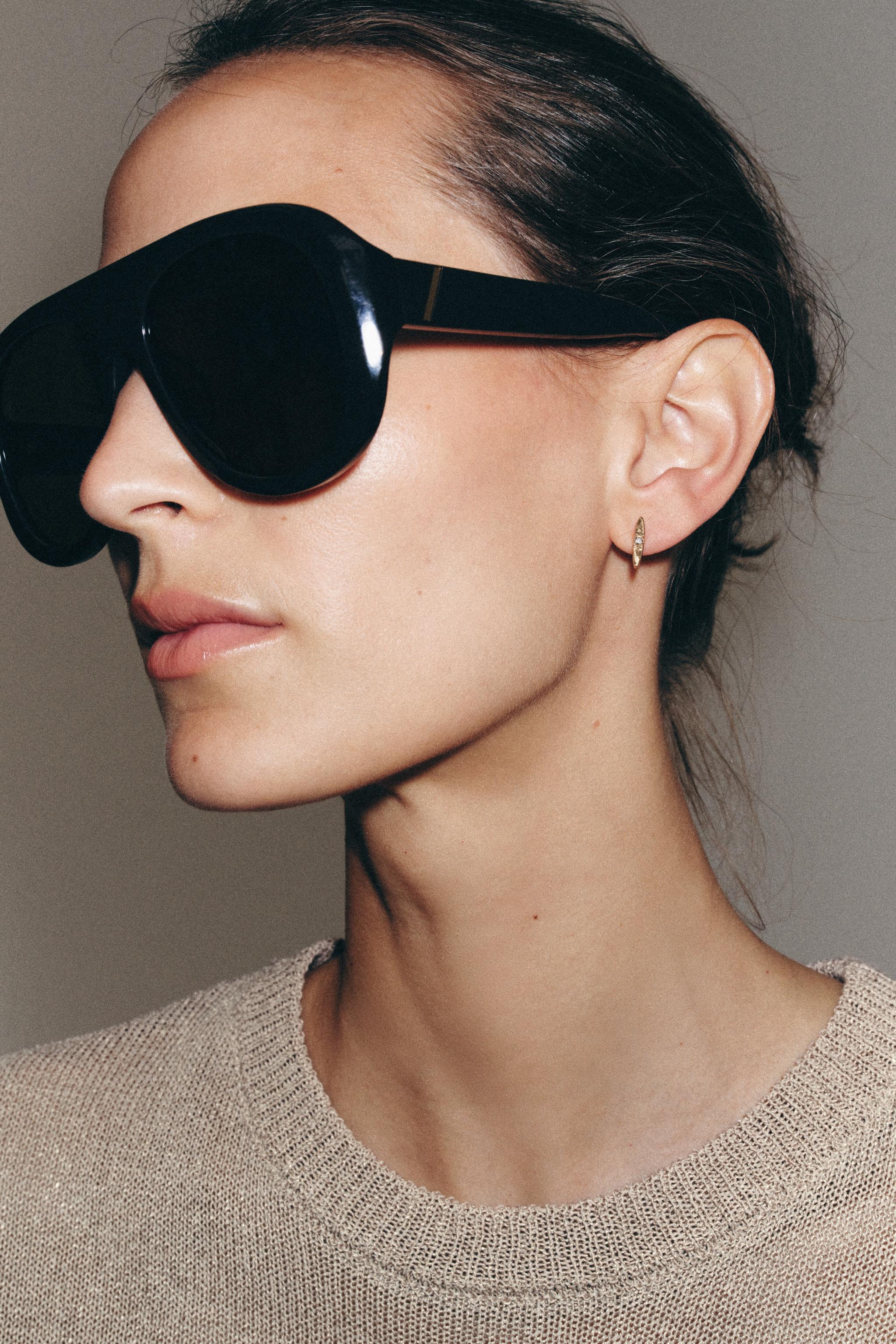 Женские аксессуары Zara PACK OF SHINY HOOP EARRINGS