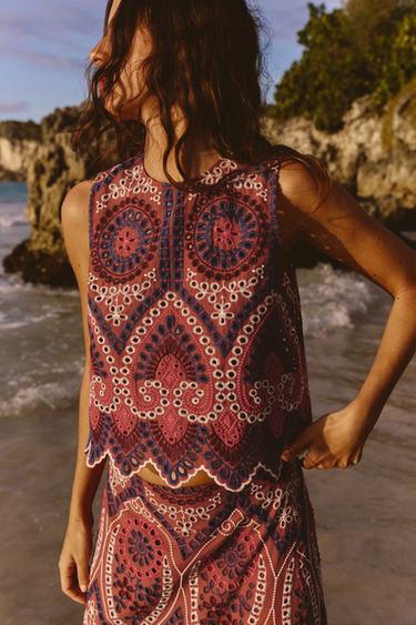 TOP WITH CUTWORK EMBROIDERY - Multicoloured by Zara