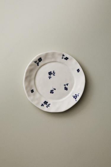 FLORAL PORCELAIN SIDE PLATE - White / Navy by Zara - Image 5