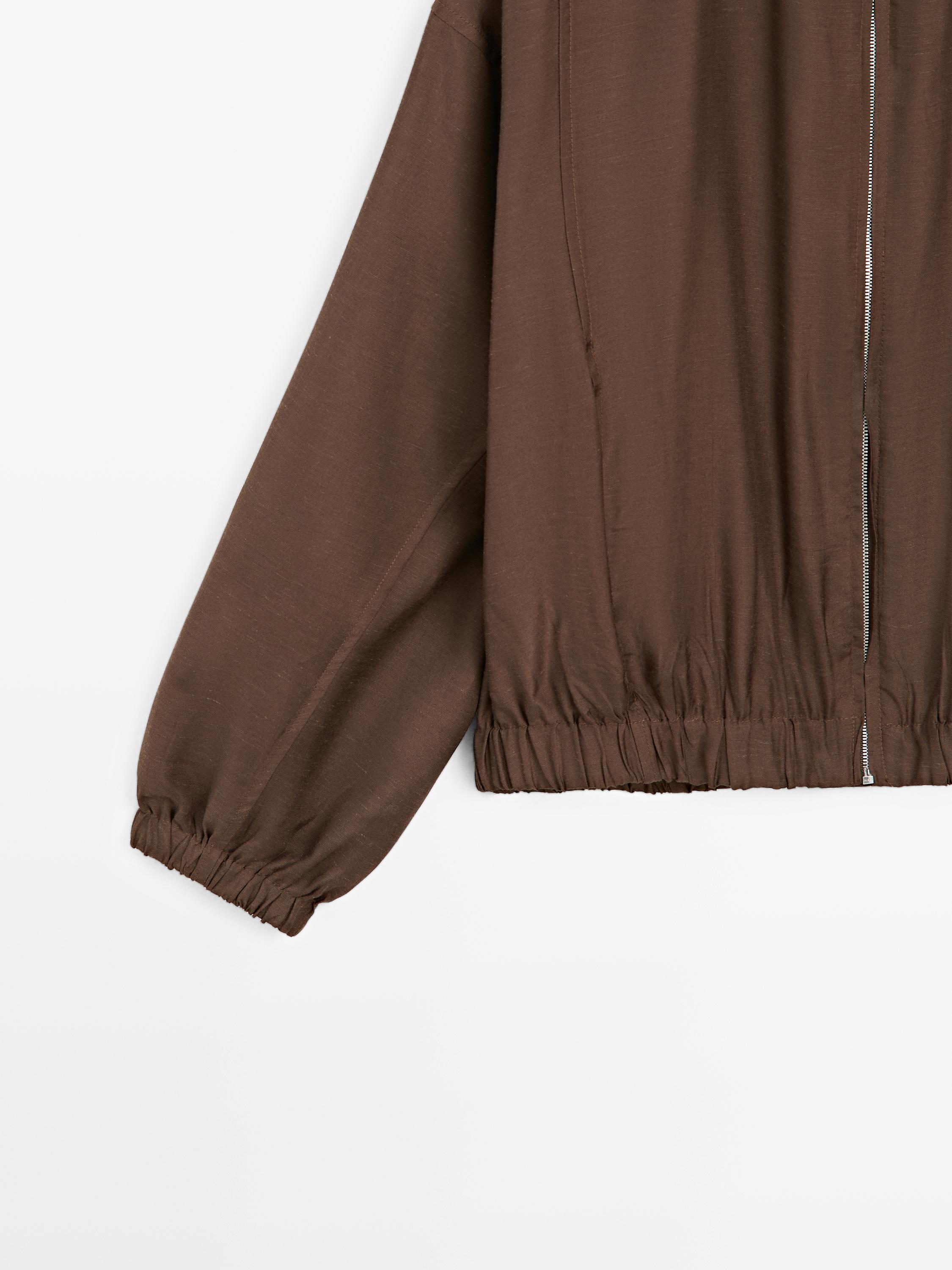 Flowing bomber jacket