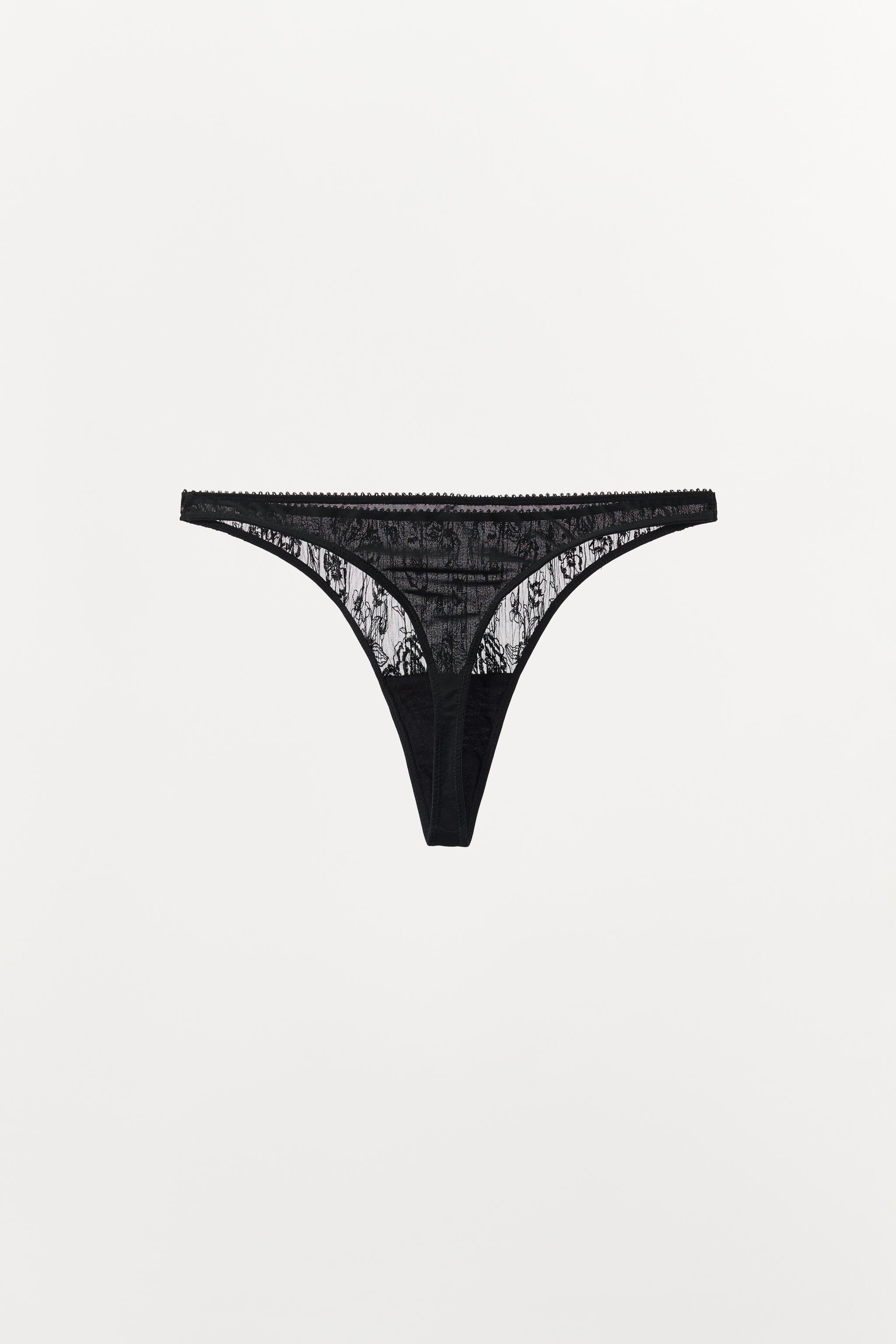EMBROIDERED FLORAL LACE THONG