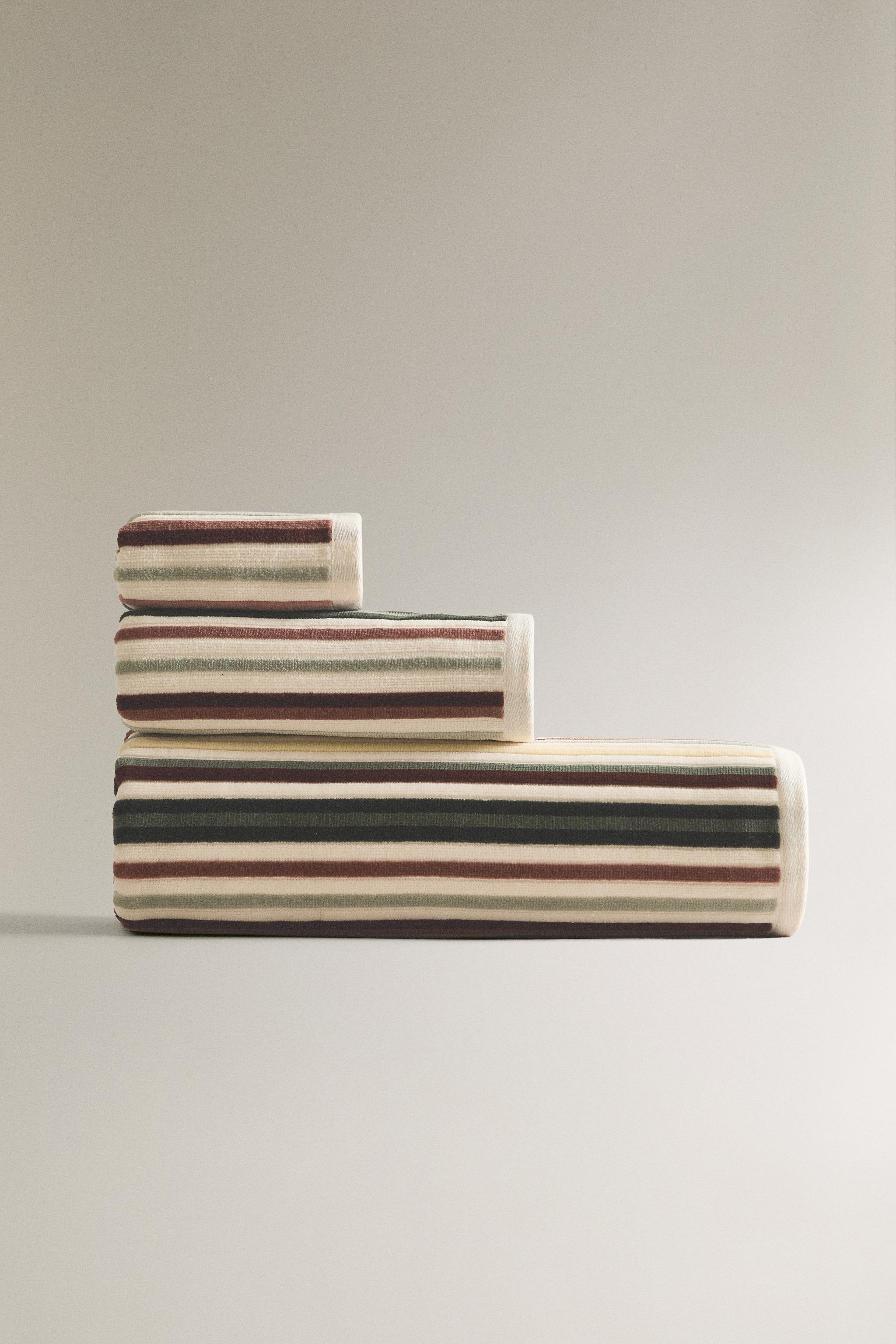 VELOUR STRIPED BATH TOWEL