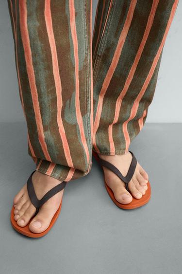 SANDALES À BRIDES - Orange de Zara - Image 2