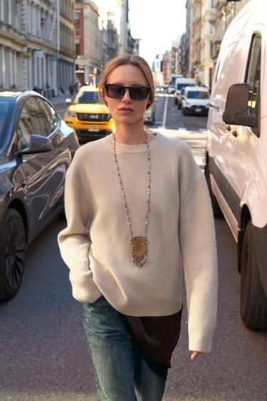 PULL EN MAILLE UNI - Écru de Zara