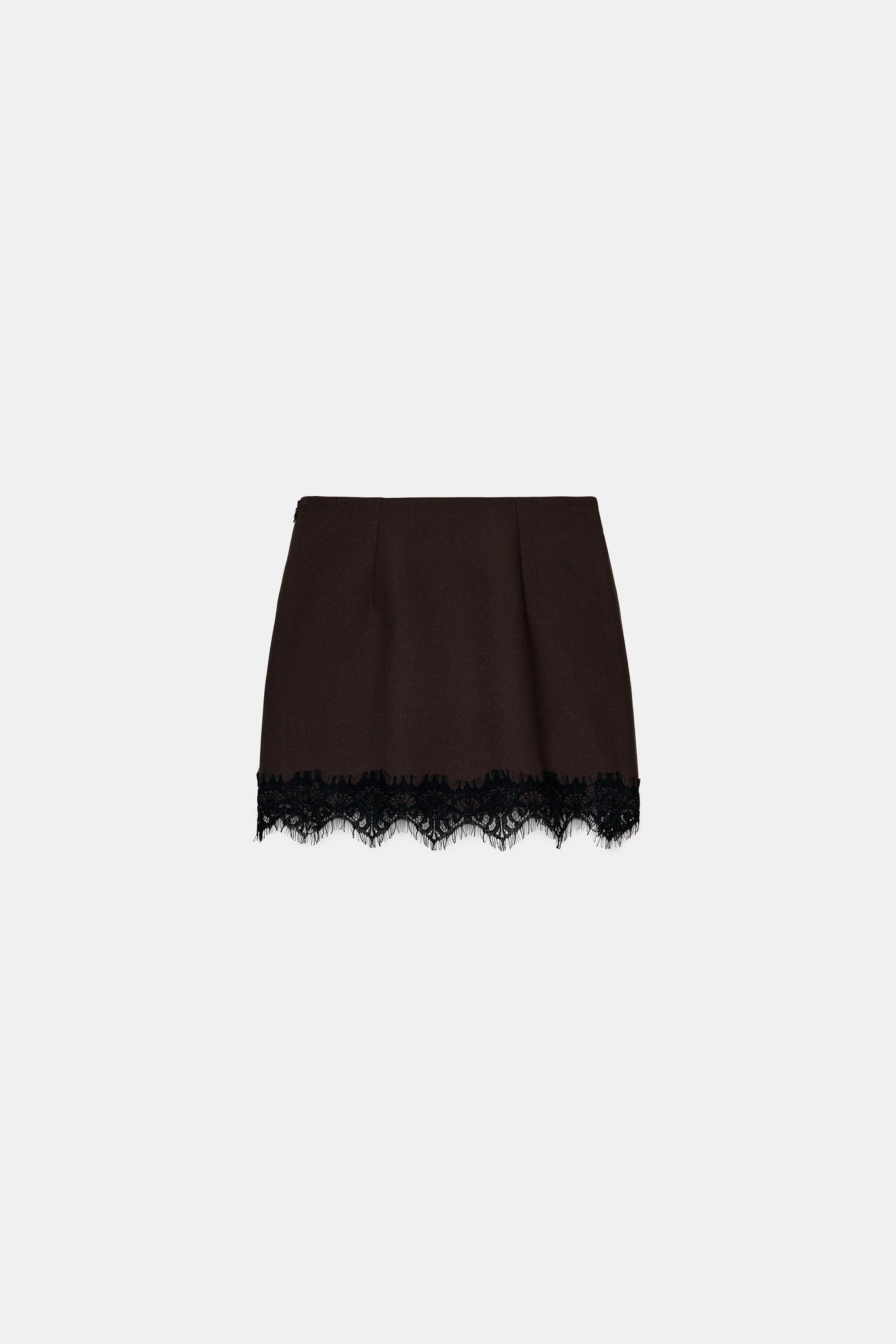 JUPE-PANTALON À BAS DENTELLE