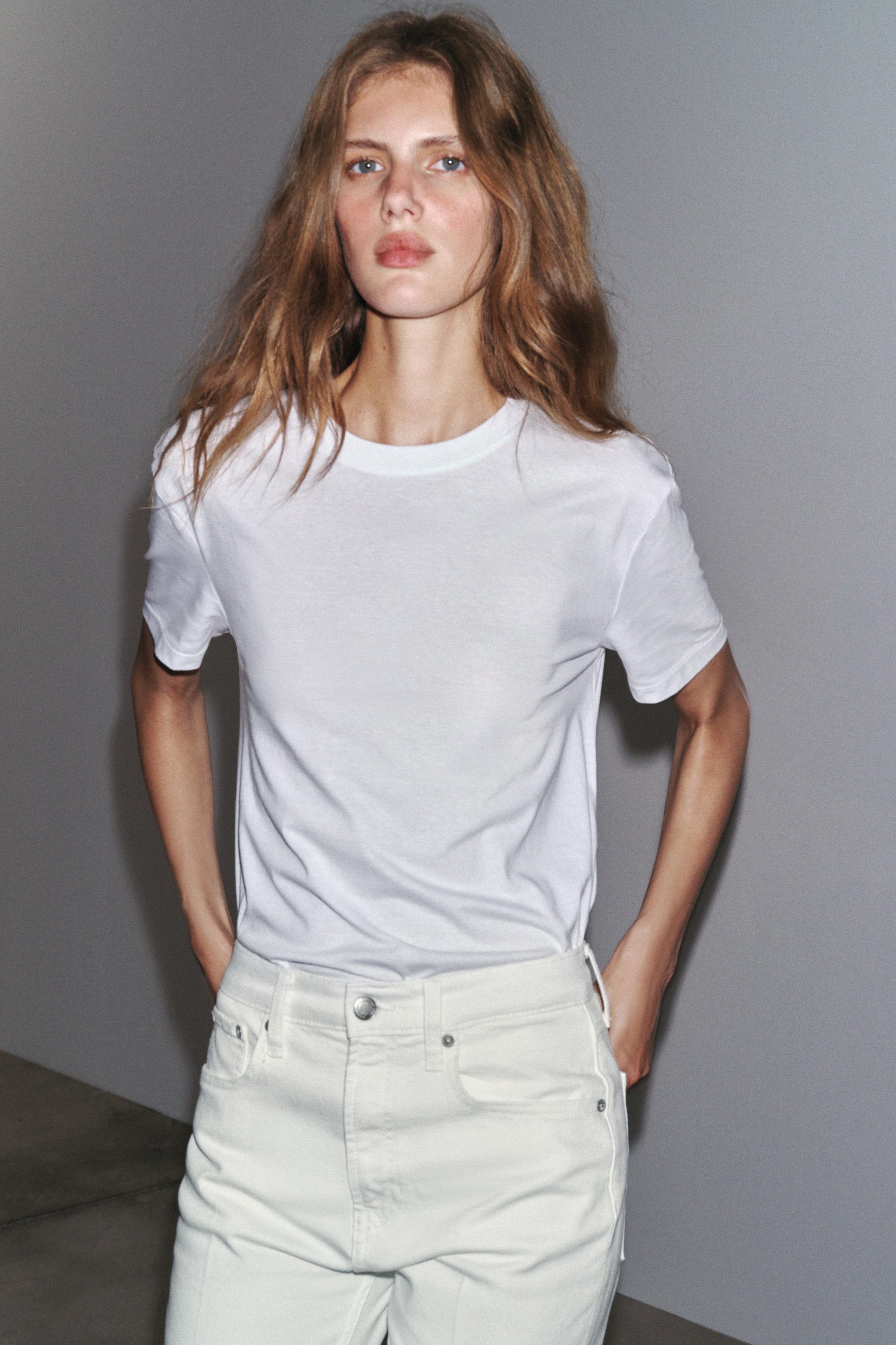 T-SHIRT BASIQUE EN COTON