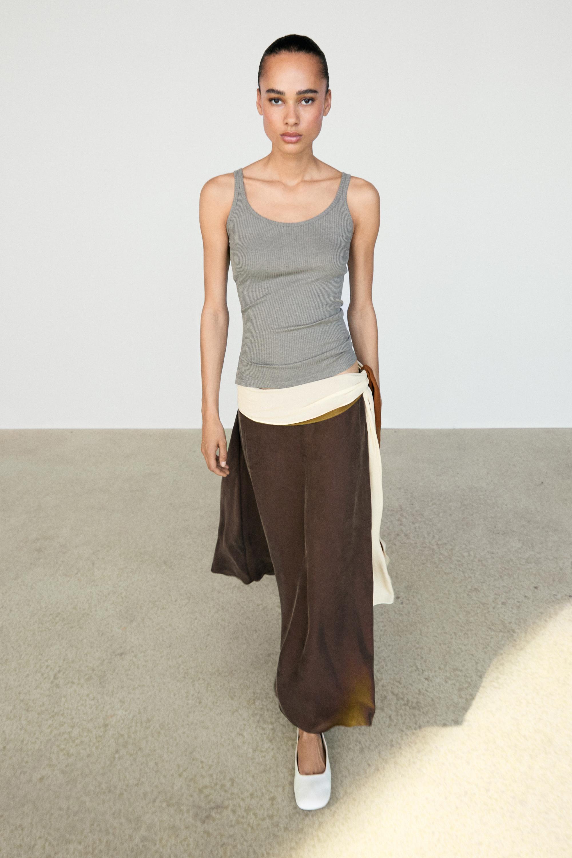 Contrast Ruffle Midi Skirt — Brown