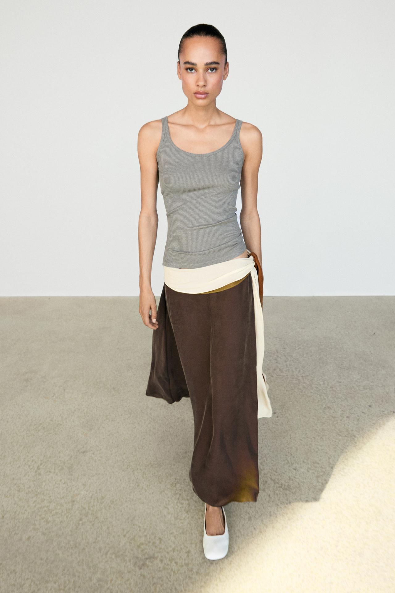 Contrast Ruffle Midi Skirt — Brown
