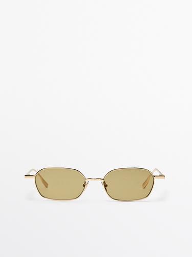 Imagen de producto - Dorado de Zara