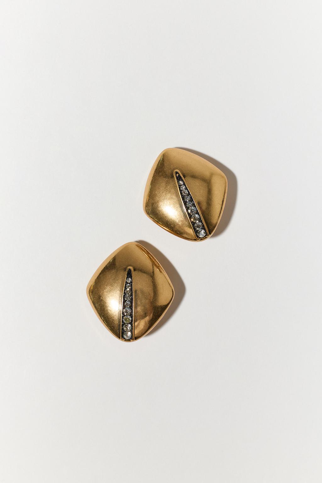 RHINESTONE DIAMOND STUD EARRINGS