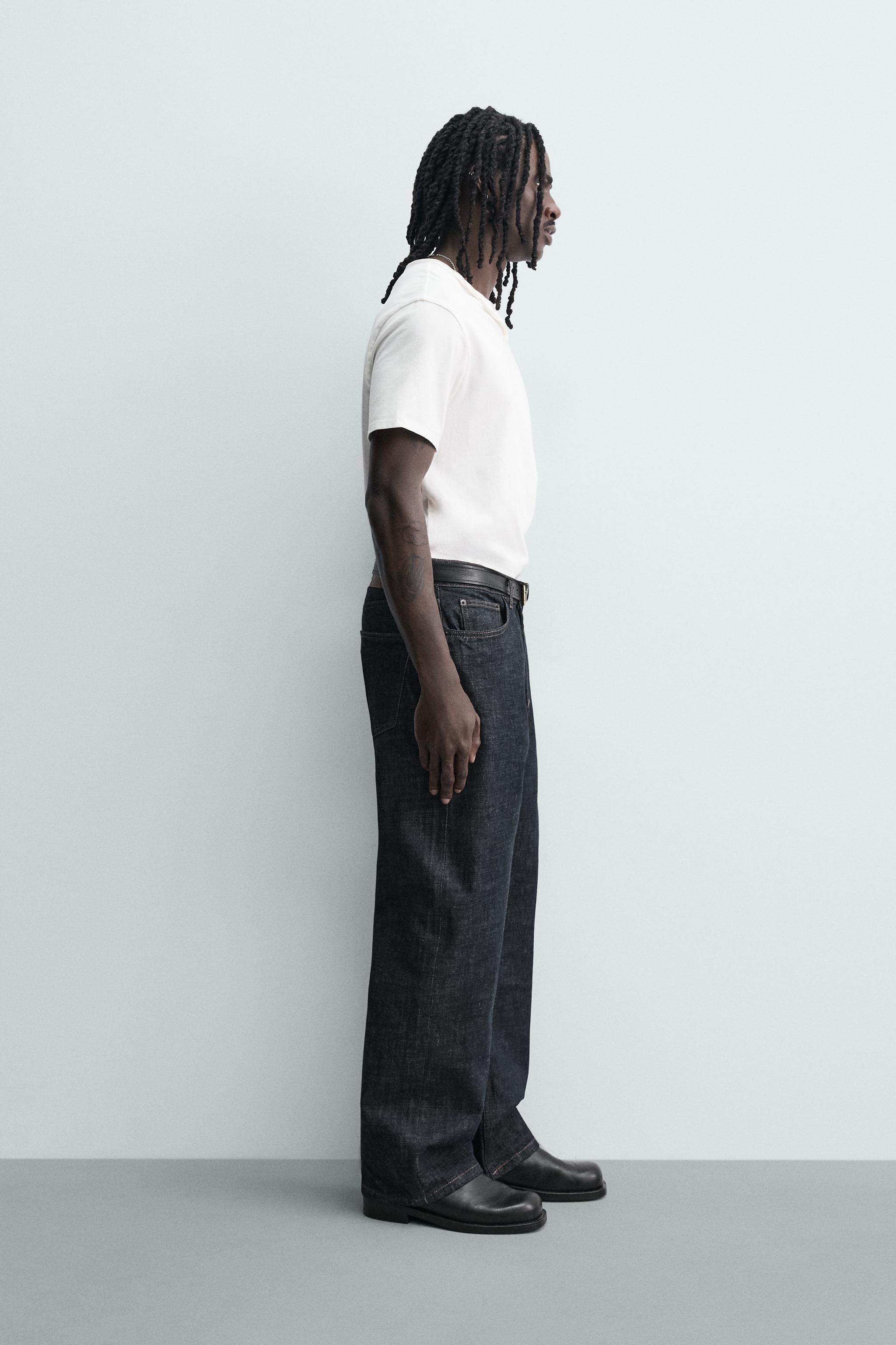 BUTTON-FRONT LOOSE FIT JEANS