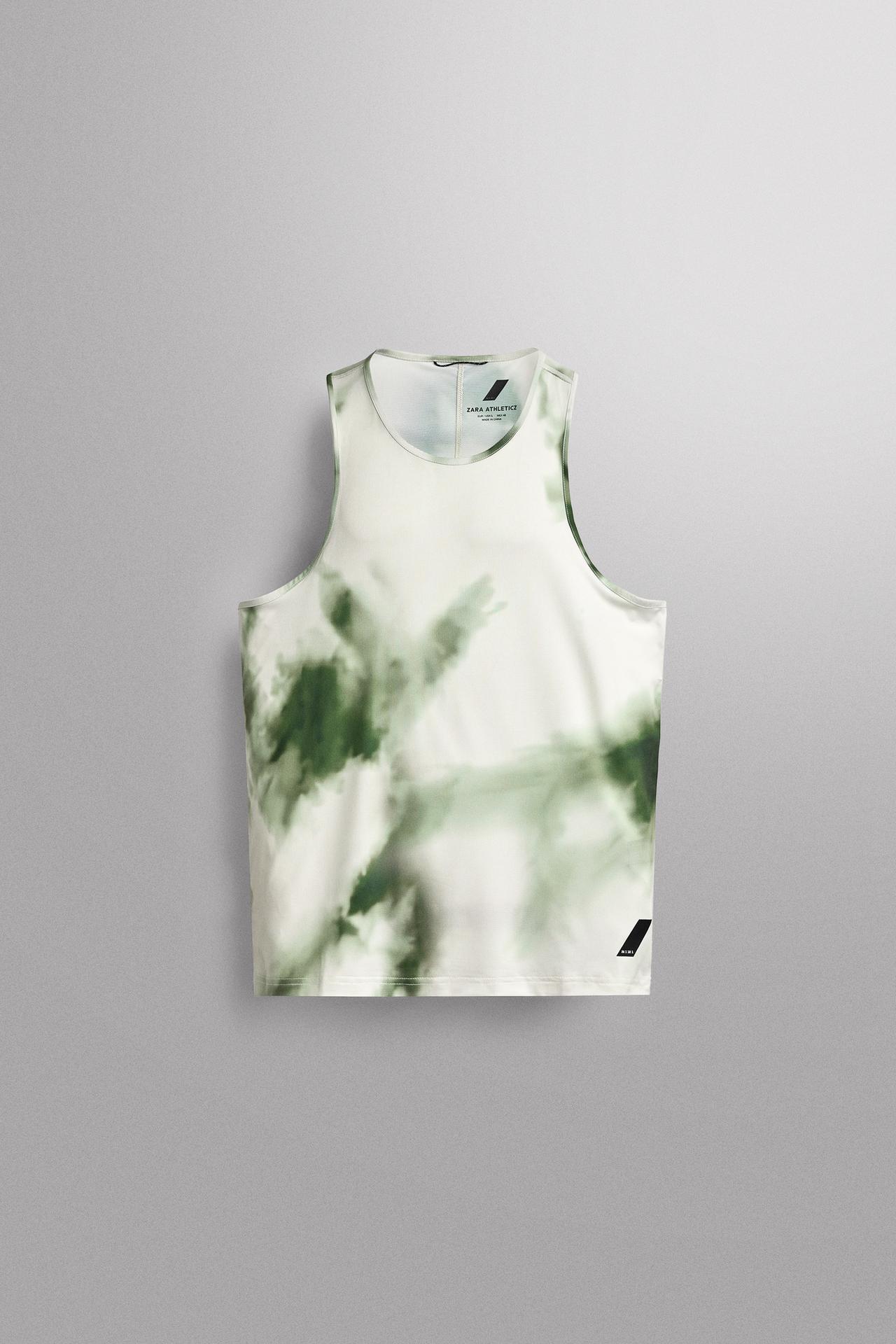 LIGHTWEIGHT RUNNING TANK TOP — Black / Green