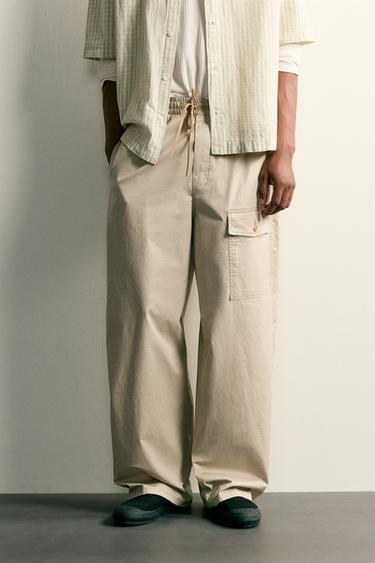 RELAXED FIT CARGO TROUSERS - Beige by Zara